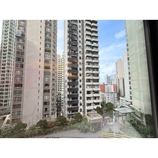 愛都大廈 (中半山)