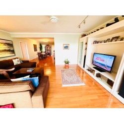 Scenic Villas (Pok Fu Lam)